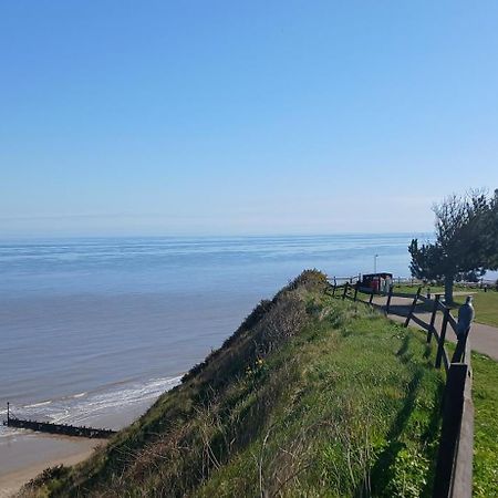 Готель Ocean View 95 Trimingham Екстер'єр фото